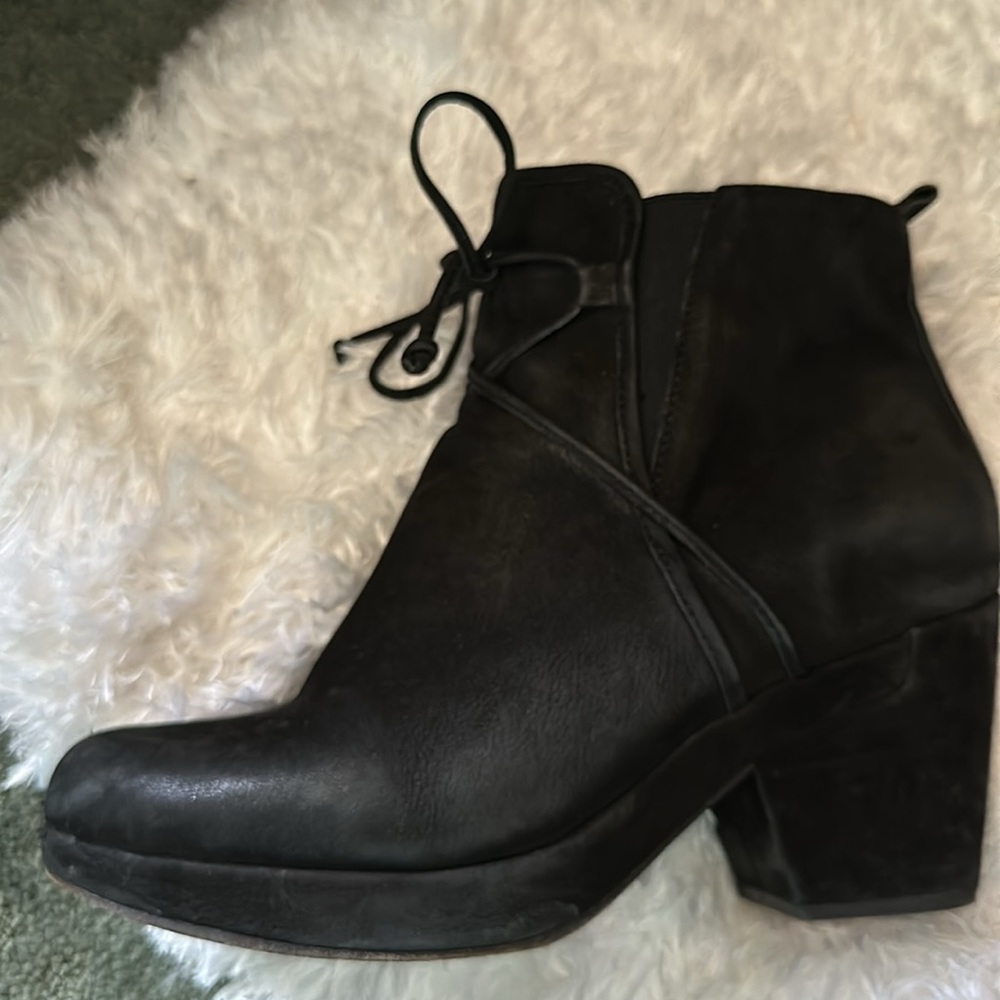 Eileen Fisher Booties - Picture 1 of 6